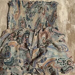 Mini skirt - size large